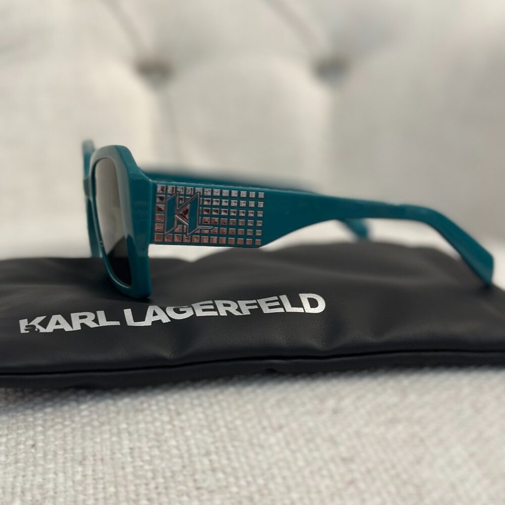 KARL LAGERFELD Sunglasses - Picture 3 of 5